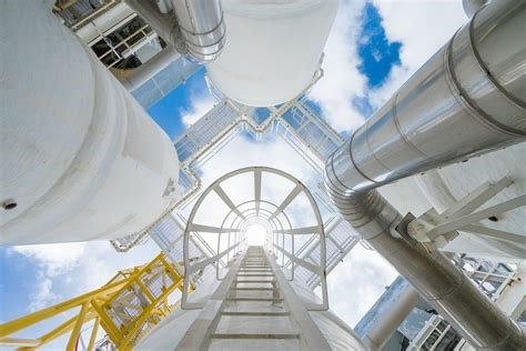 Hydrogen storage tanks
